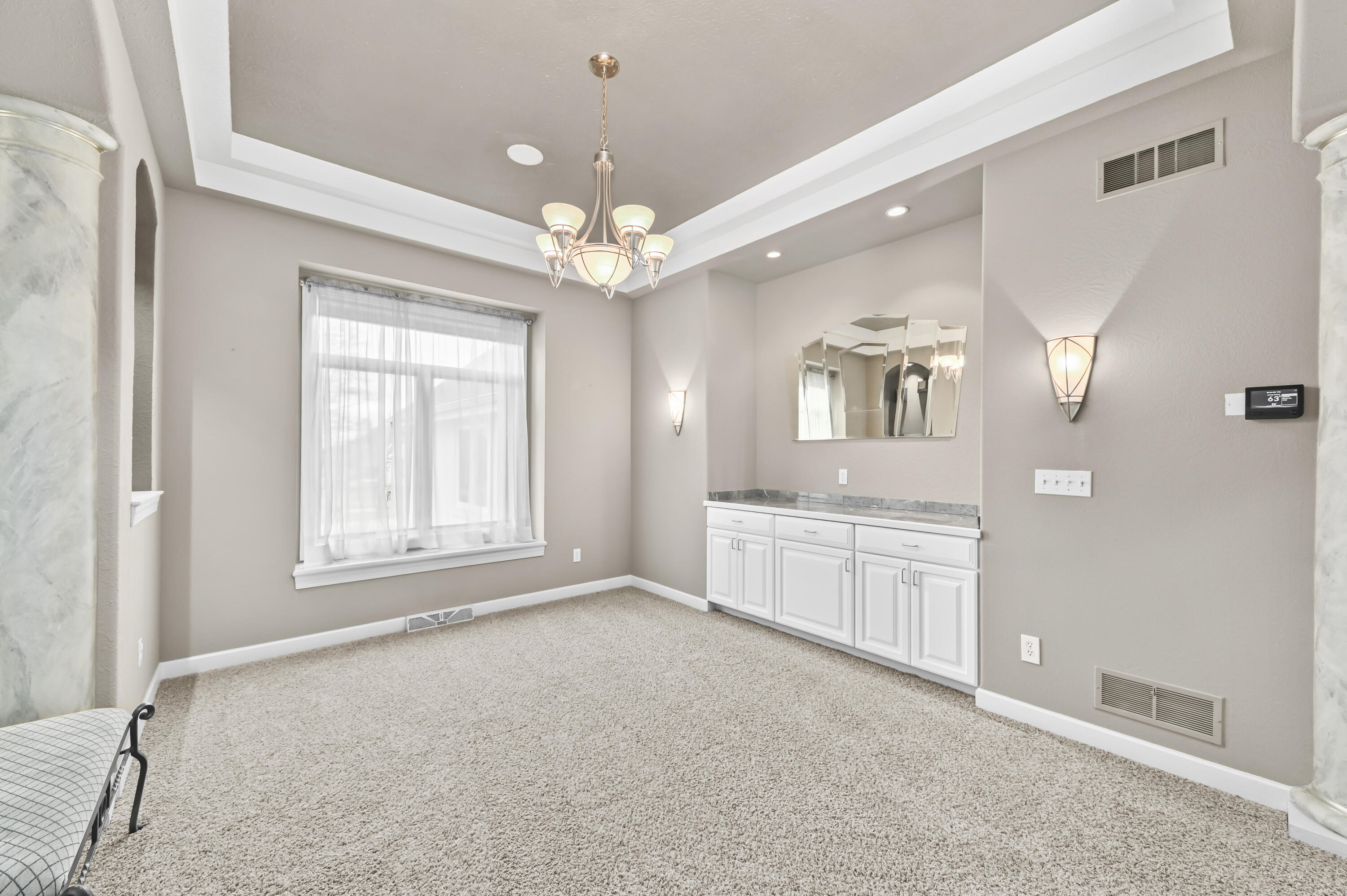W226N3551 Wethersfield Road Pewaukee, WI 53072 - Photo 5 of 36 Dining Room