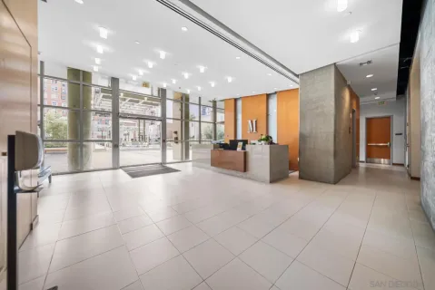 $620,000 | 800 The Mark Lane, Unit 504, San Diego, CA 92101