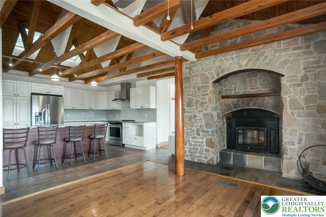 204 Ridge Cup Road New Ringgold, PA 17960 - Photo 8 of 72