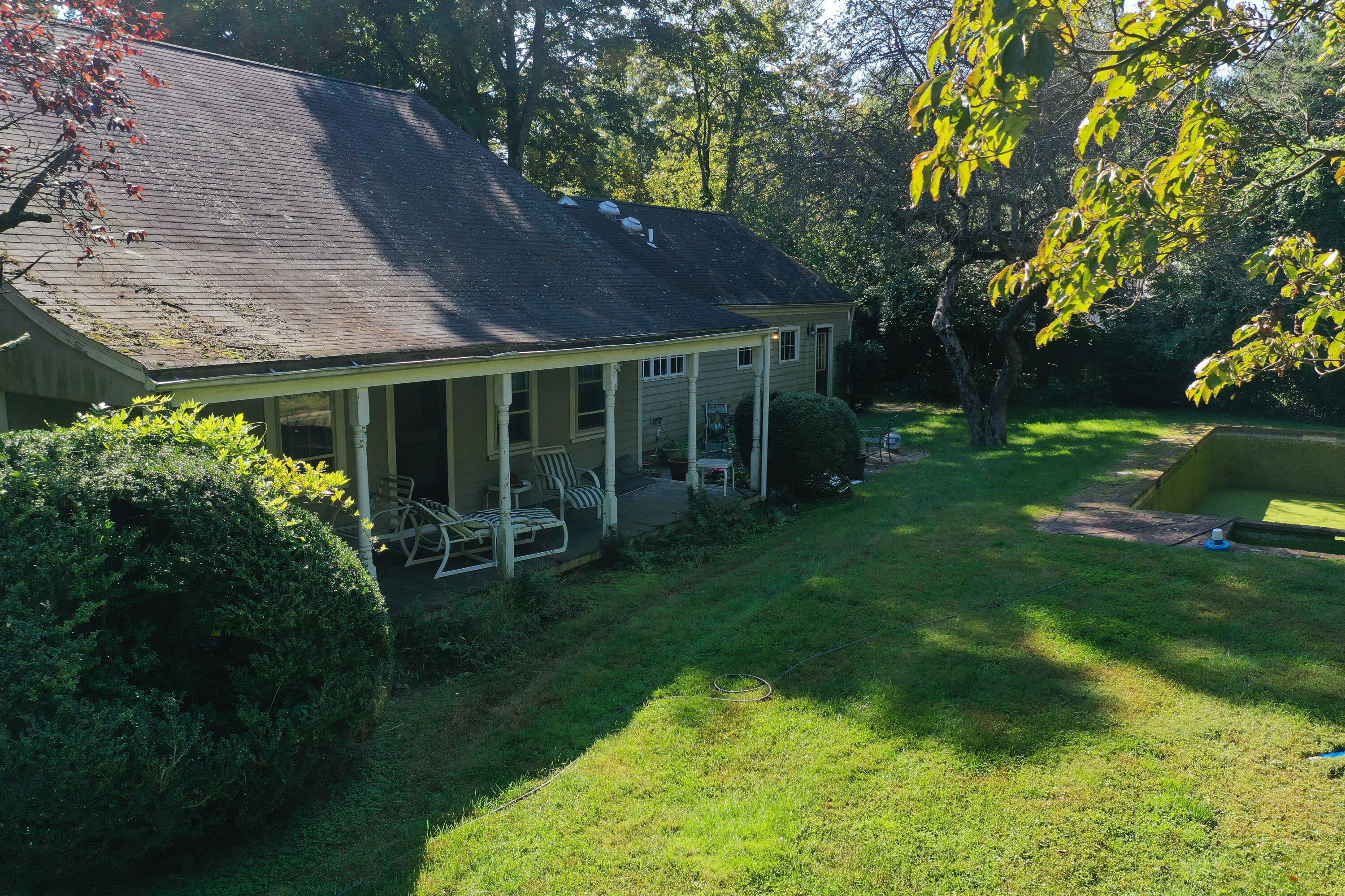 17 R Old Farm Road Darien, CT 06820 - Photo 3 of 4 a view of a house with a backyard