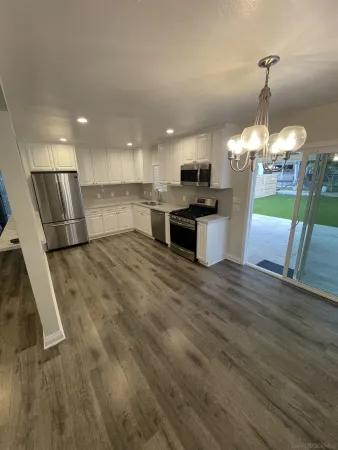 $1,100,000 | 1096 Grove Avenue, Imperial Beach, CA 91932