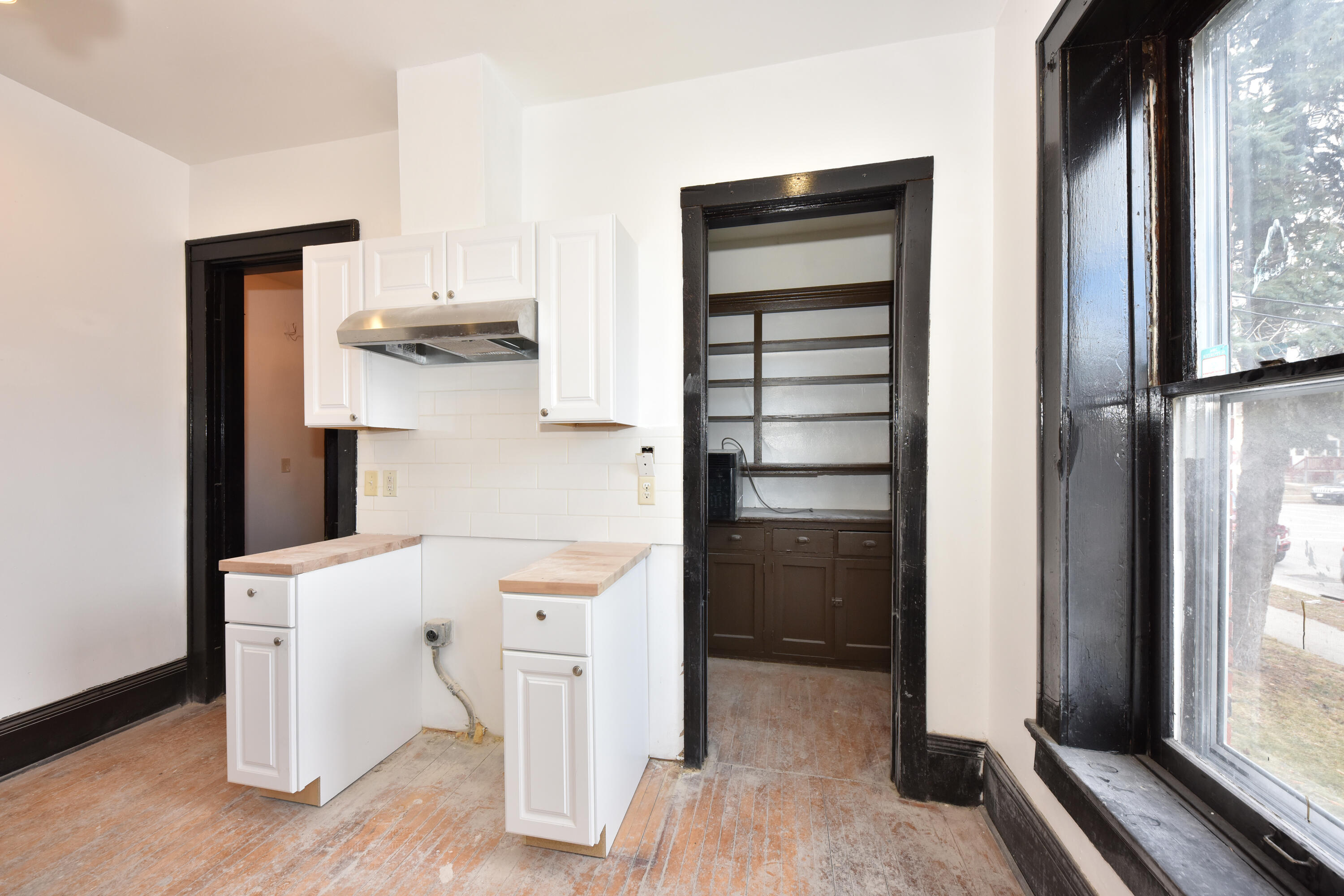 1002 South 22nd Street, Unit 1004 Milwaukee, WI 53204 - Photo 12 of 33 EUP_5925