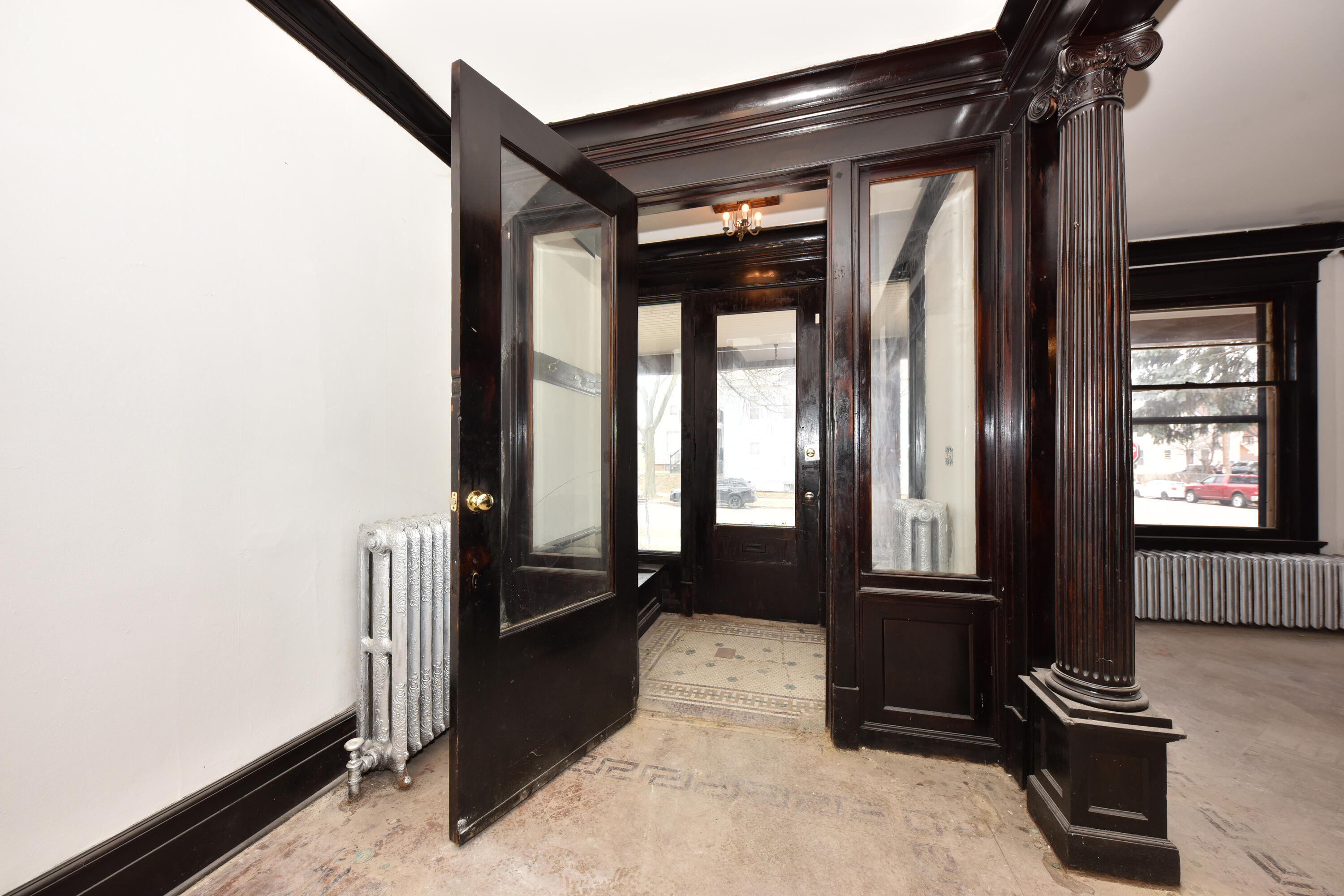 1002 South 22nd Street, Unit 1004 Milwaukee, WI 53204 - Photo 2 of 33 EUP_5915