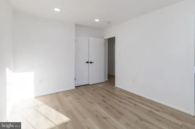 $4,200 | 7454 Westlake Terrace, Unit 7, Bethesda, MD 20817