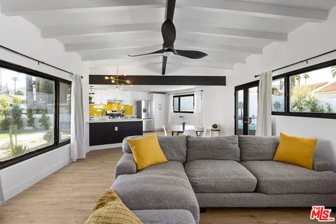 $950,000 | 44251 Russell Lane, Palm Desert, CA 92260