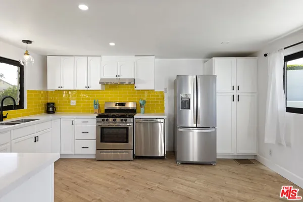 $950,000 | 44251 Russell Lane, Palm Desert, CA 92260