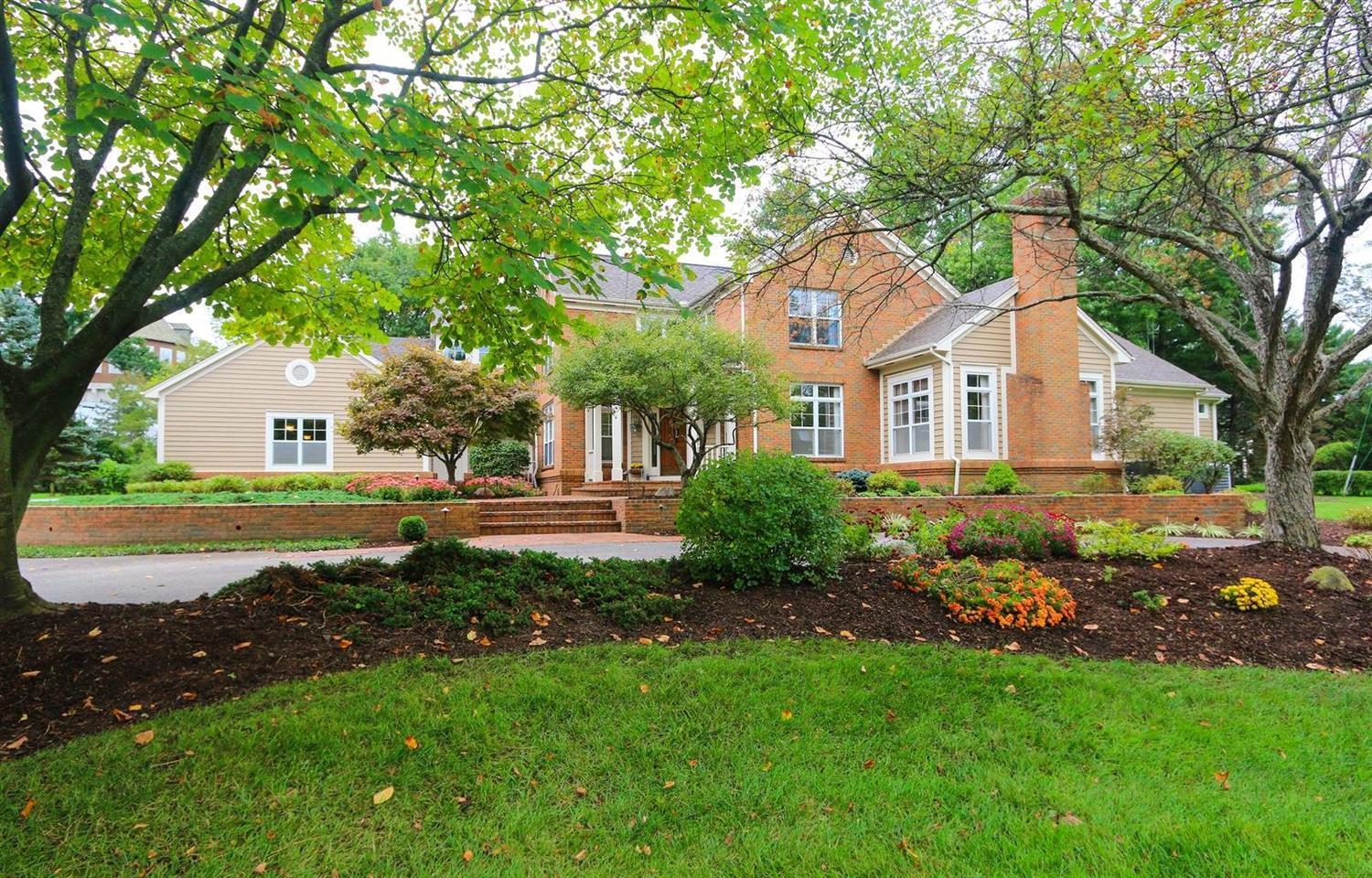 7655 Brill Road Cincinnati, OH 45243 - Photo 1 of 1