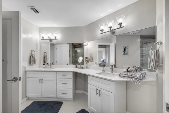 $6,700 | 2320 Treasure Isle Drive, Unit A74, Palm Beach Gardens, FL 33410