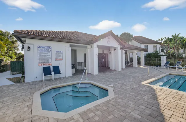 $6,700 | 2320 Treasure Isle Drive, Unit A74, Palm Beach Gardens, FL 33410