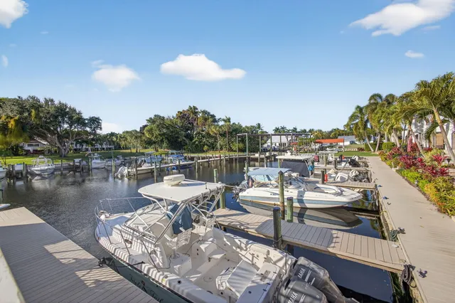 $6,700 | 2320 Treasure Isle Drive, Unit A74, Palm Beach Gardens, FL 33410