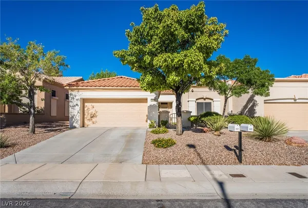 $2,355 | 2021 Capestone Street, Las Vegas, NV 89134