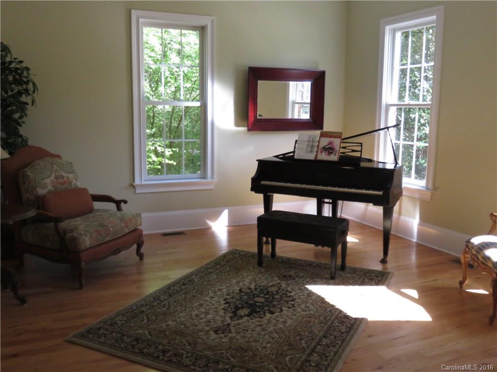 20105 Davidson-Concord Road Davidson, NC 28036 - Photo 5 of 24 Gallery Image 5