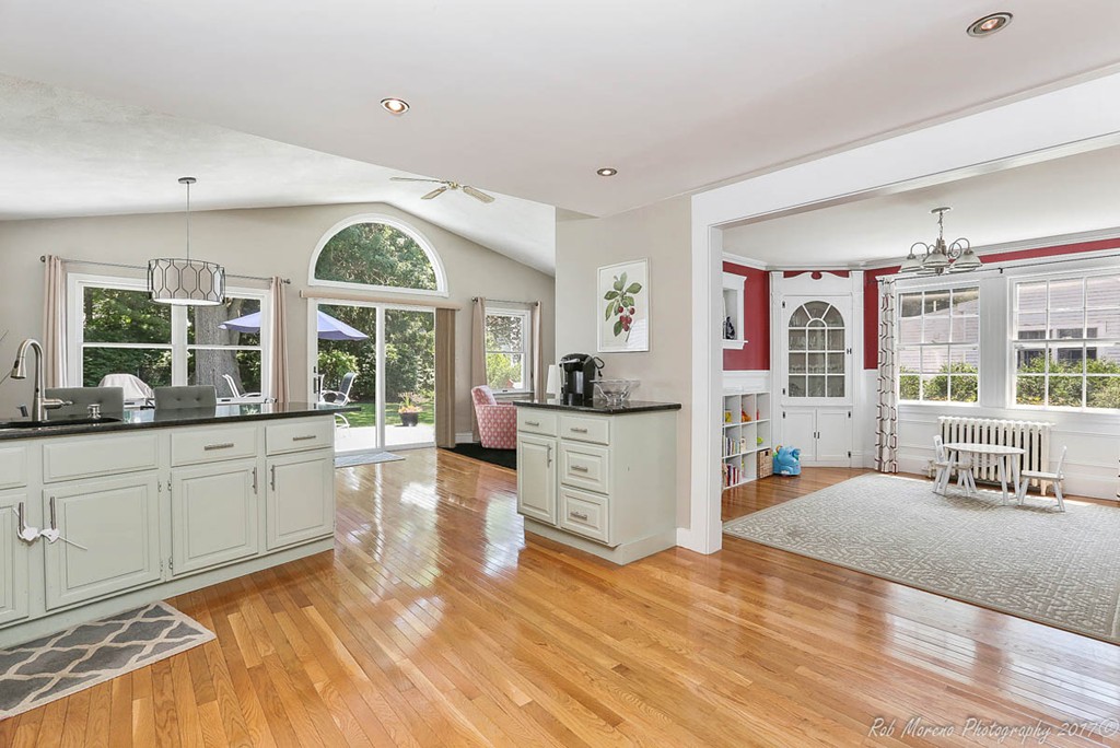 79 Ardsmoor Road Melrose, MA 02176 - Photo 8 of 25 Gallery Image 8