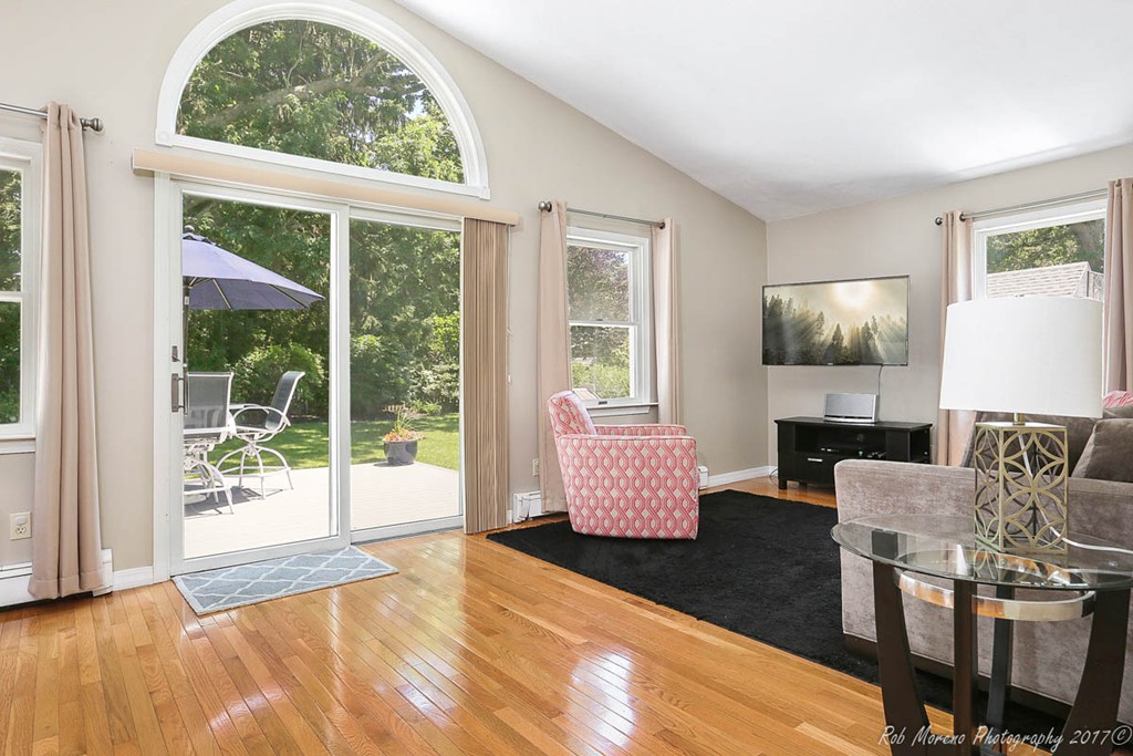 79 Ardsmoor Road Melrose, MA 02176 - Photo 10 of 25 Gallery Image 10