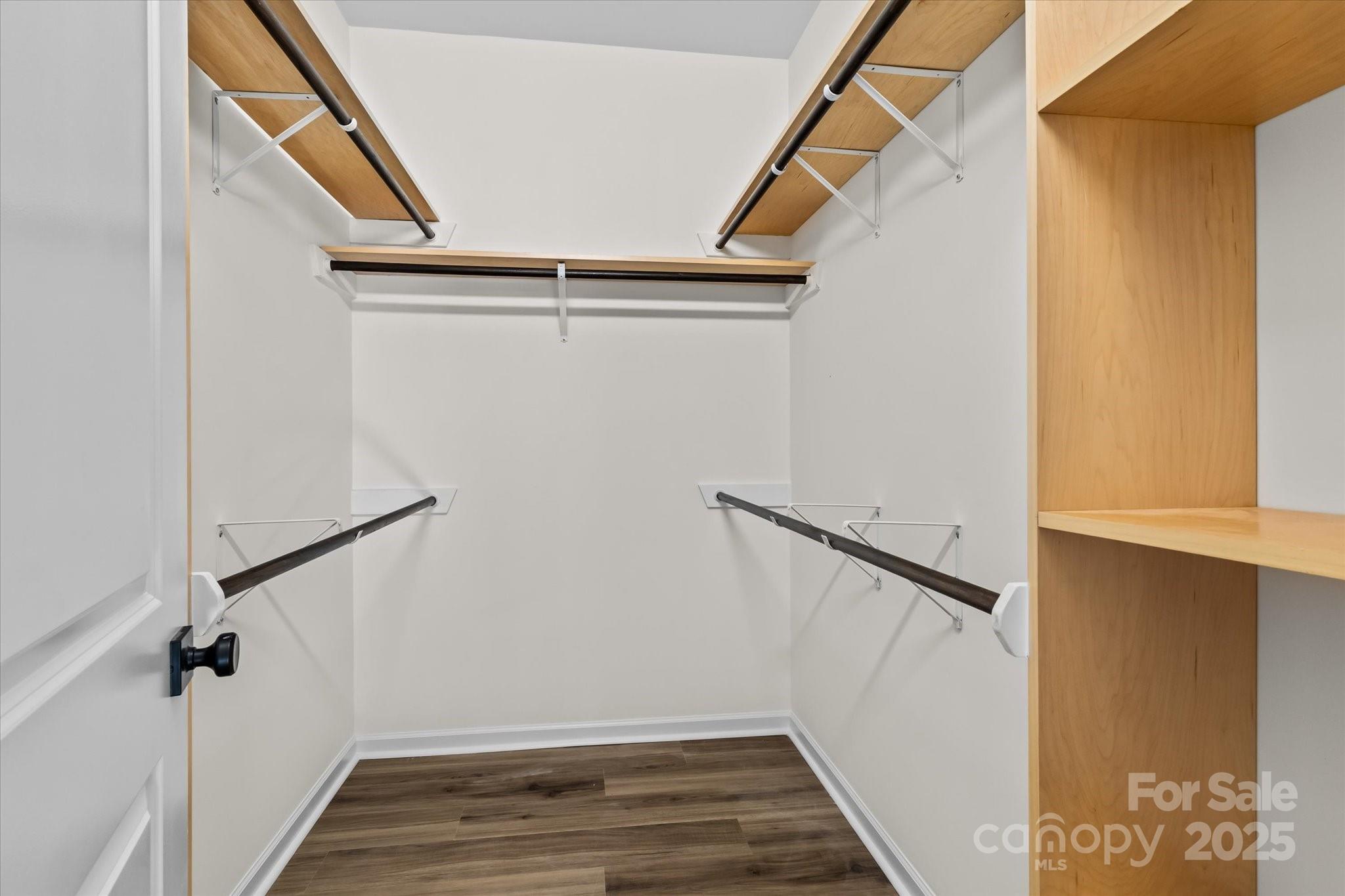 402 North Ward Avenue High Point, NC 27262 - Photo 12 of 24 a view of an entryway