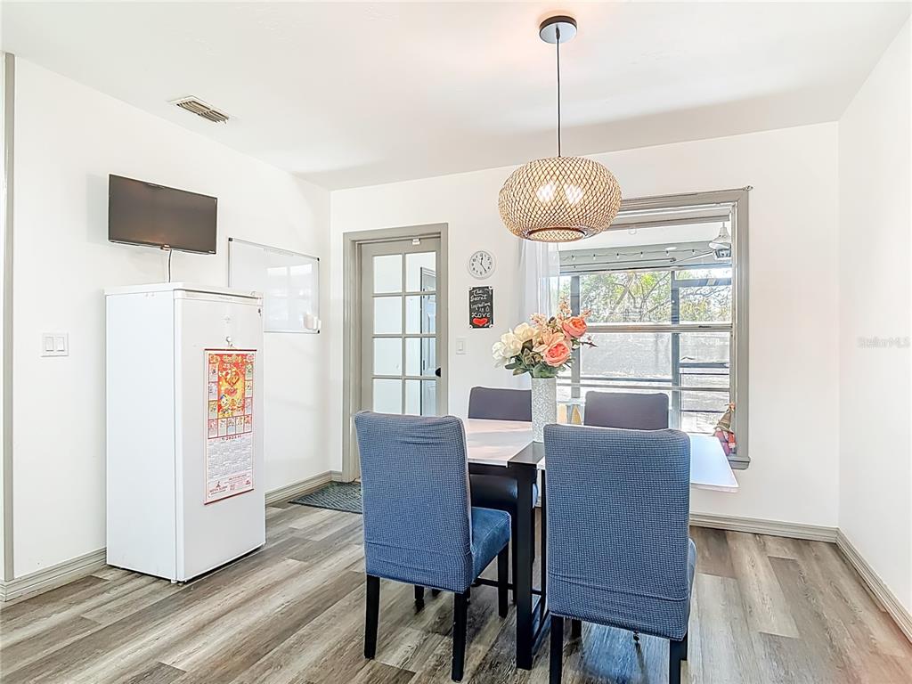 131 East Highbanks Road DeBary, FL 32713 - Photo 16 of 53