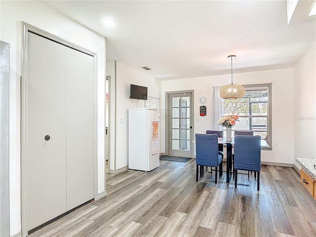 131 East Highbanks Road DeBary, FL 32713 - Photo 17 of 53