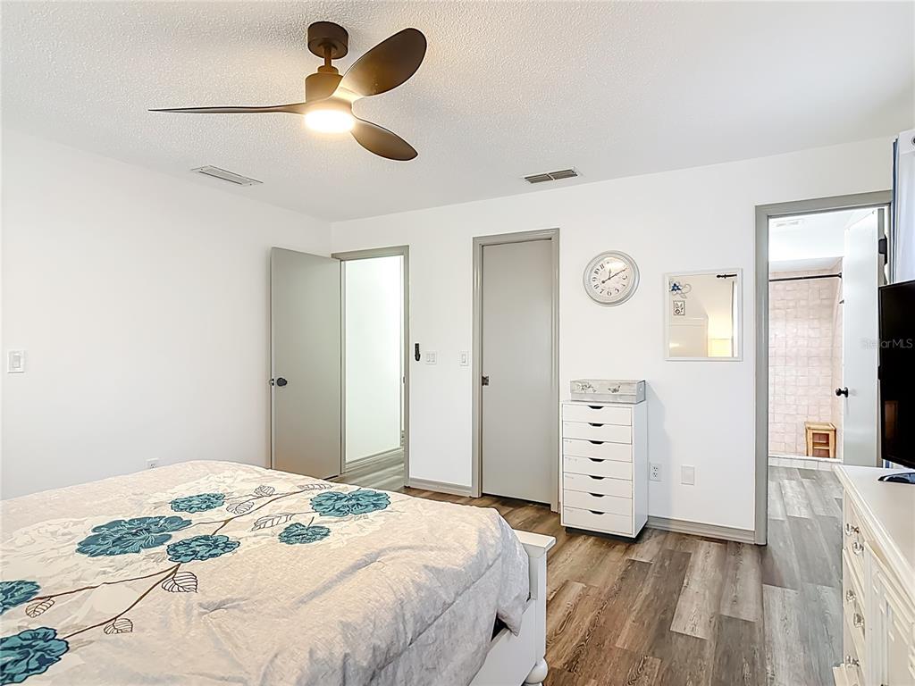 131 East Highbanks Road DeBary, FL 32713 - Photo 24 of 53