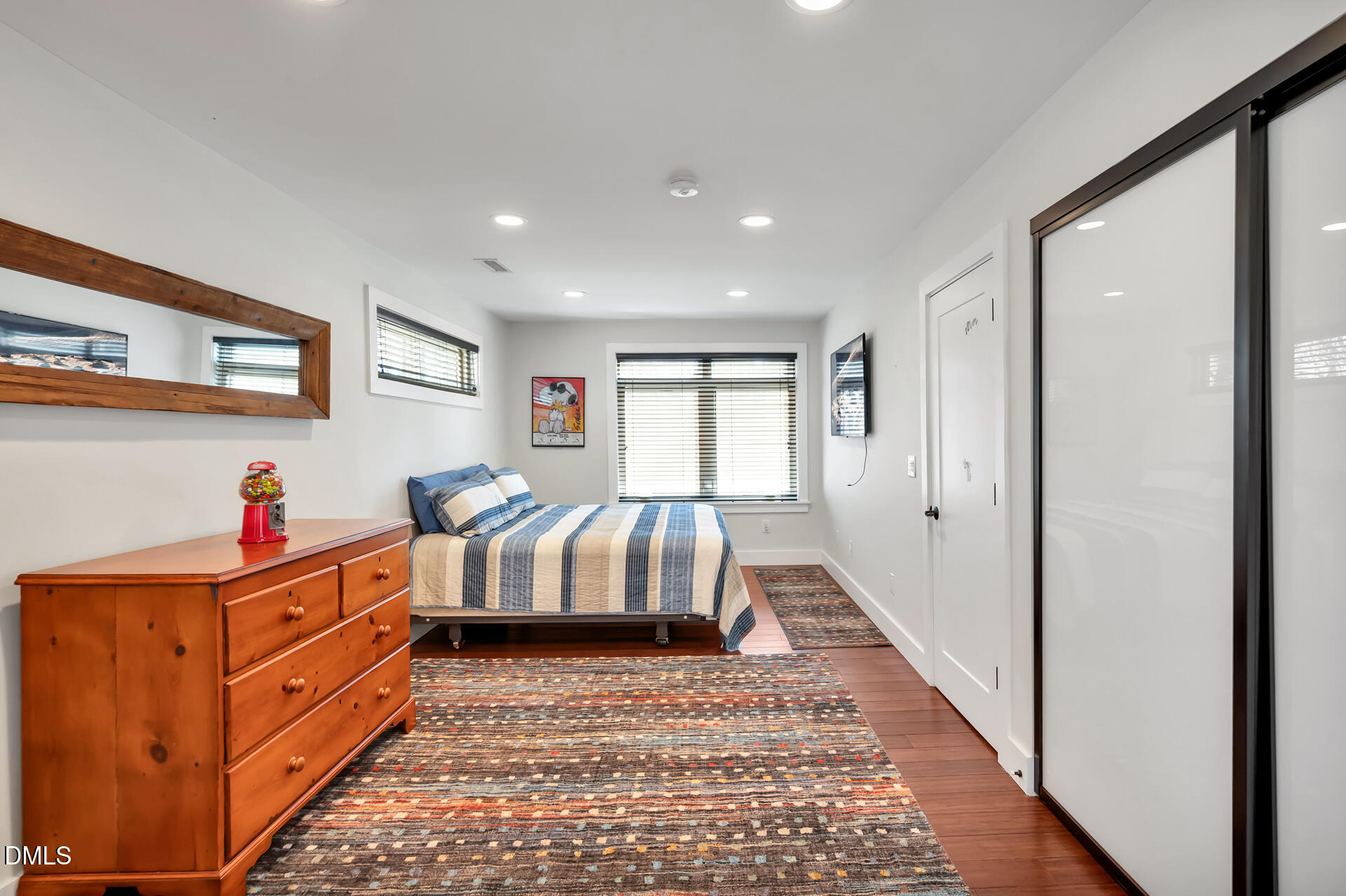 1 Emily Road Chapel Hill, NC 27514 - Photo 29 of 65 FAR_7409