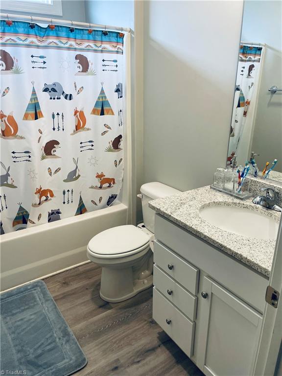 8805 Colgate Road Stokesdale, NC 27357 - Photo 22 of 34 2nd bath