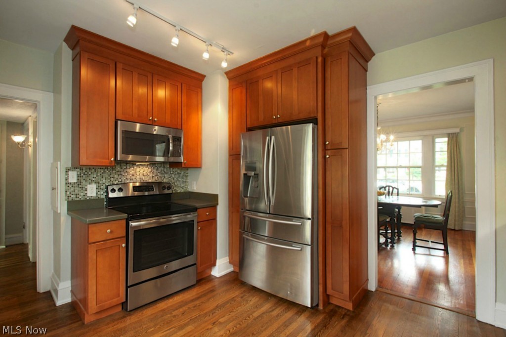 3000 Chadbourne Road Cleveland, OH 44120 - Photo 6 of 20