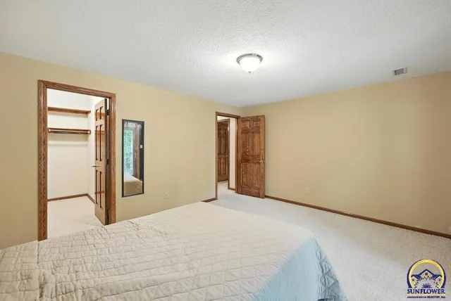 $415,000 | 3300 Southeast Meadowview Drive, Topeka, KS 66605