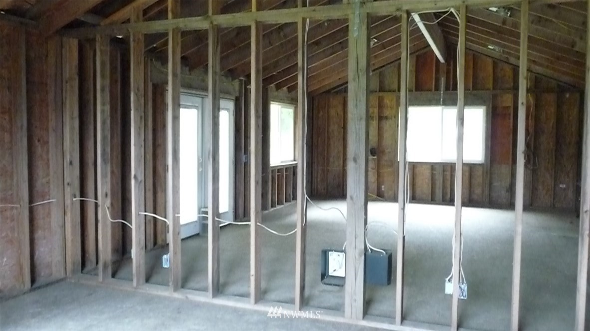 181 Head Gate Road Sequim, WA 98382 - Photo 18 of 18 a view of balcony