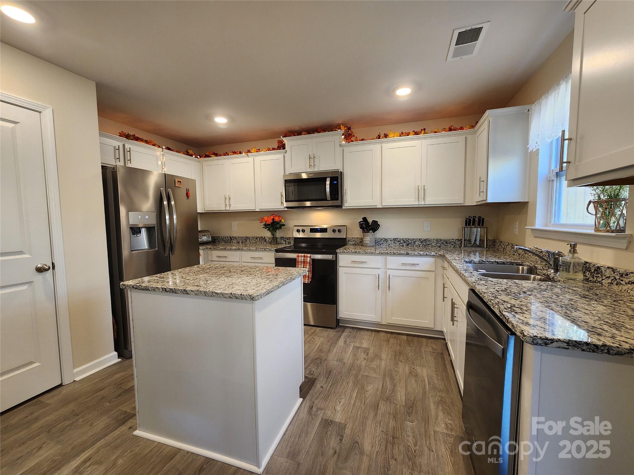 226 Roper Street Candler, NC 28715 - Photo 12 of 35 Gallery Image 12