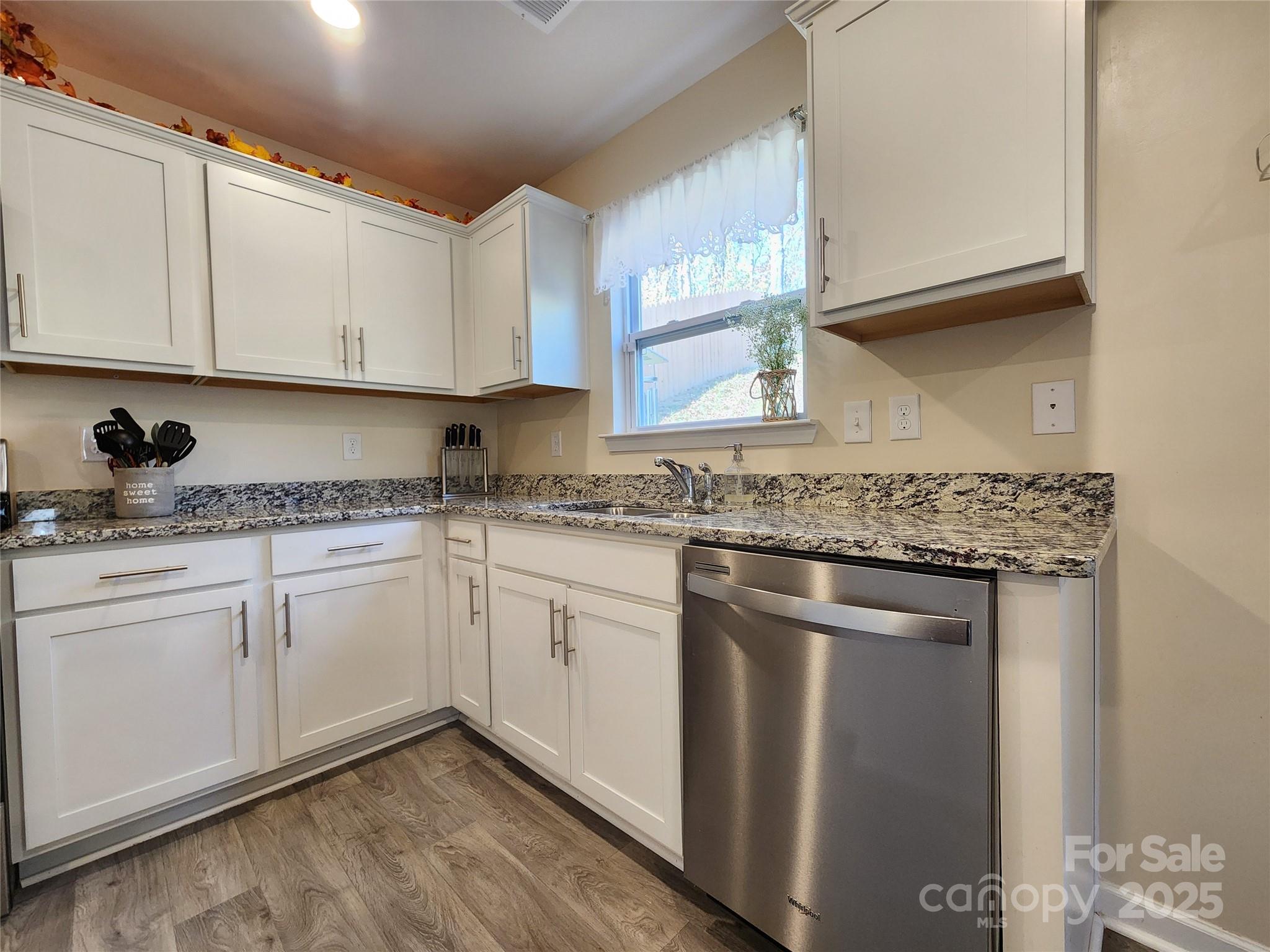 226 Roper Street Candler, NC 28715 - Photo 14 of 35 Gallery Image 14
