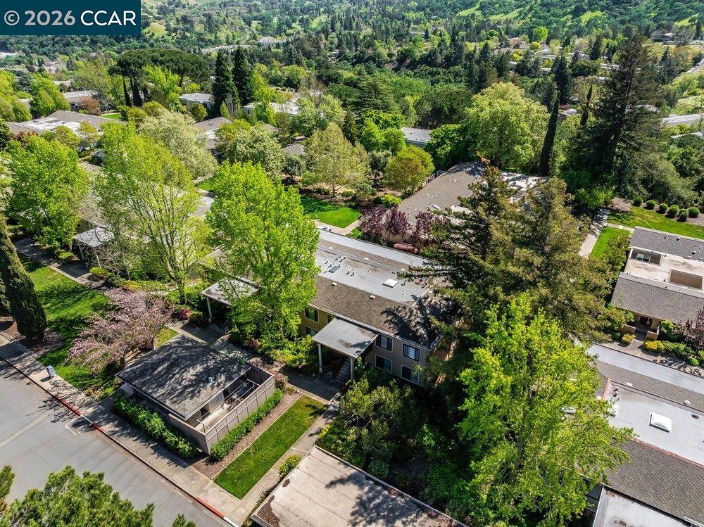 2801 Golden Rain Road, Unit 3 Walnut Creek, CA 94595 - Photo 25 of 29 an aerial view of a house with a yard
