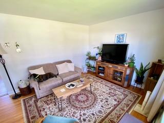 174 Black Point Road Scarborough, ME 04074 - Photo 9 of 18 9-Living Room Black Point