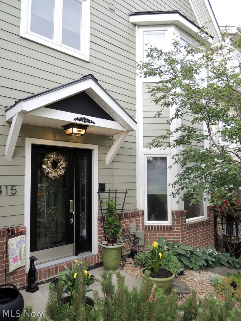 415 University Road Cleveland, OH 44113 - Photo 6 of 25 Gallery Image 6