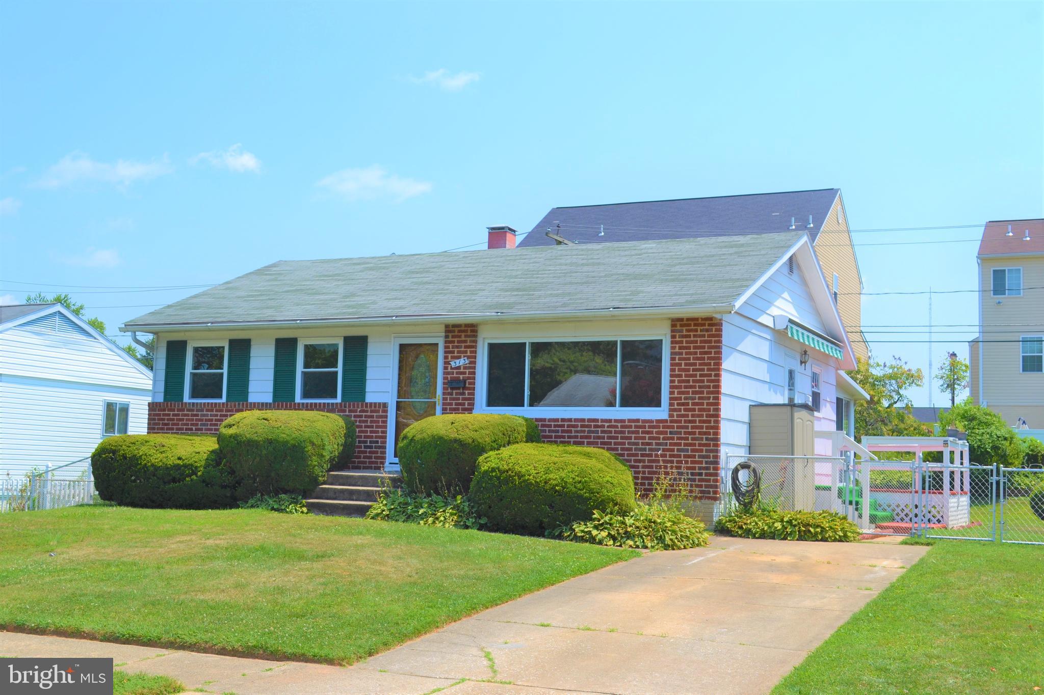 313 Wembley Road Reisterstown, MD 21136 - Photo 3 of 52 Gallery Image 3