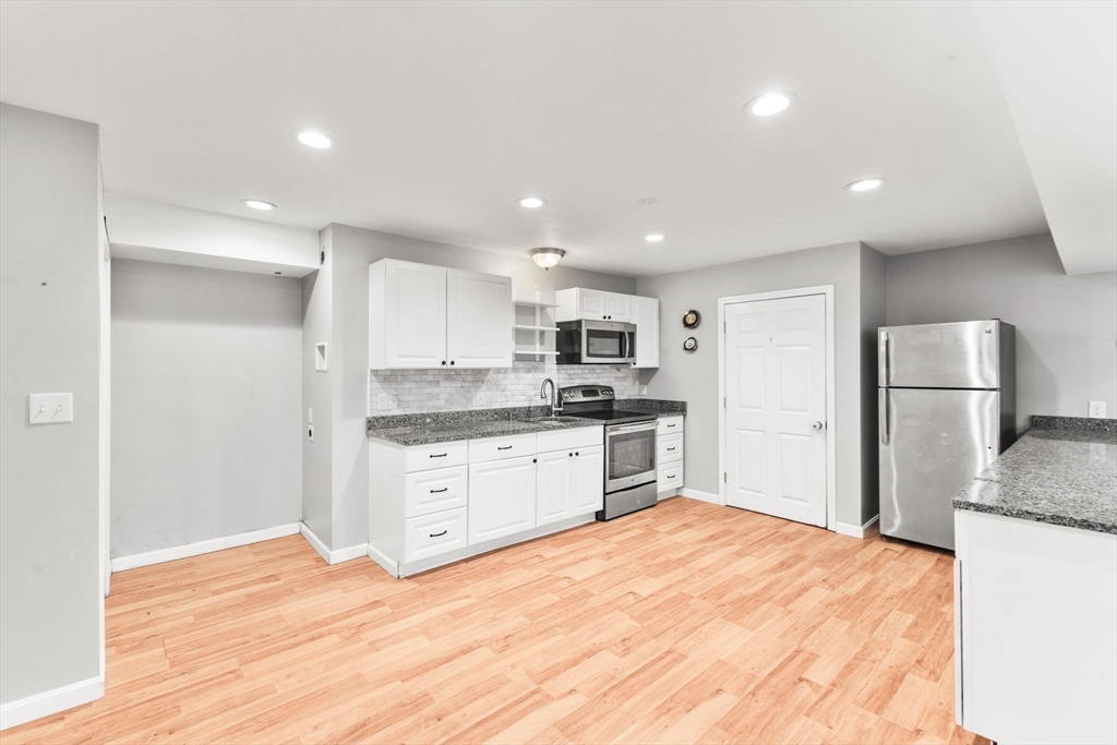 34 Beninati Farm Road Bridgewater, MA 02324 - Photo 28 of 39 Gallery Image 28