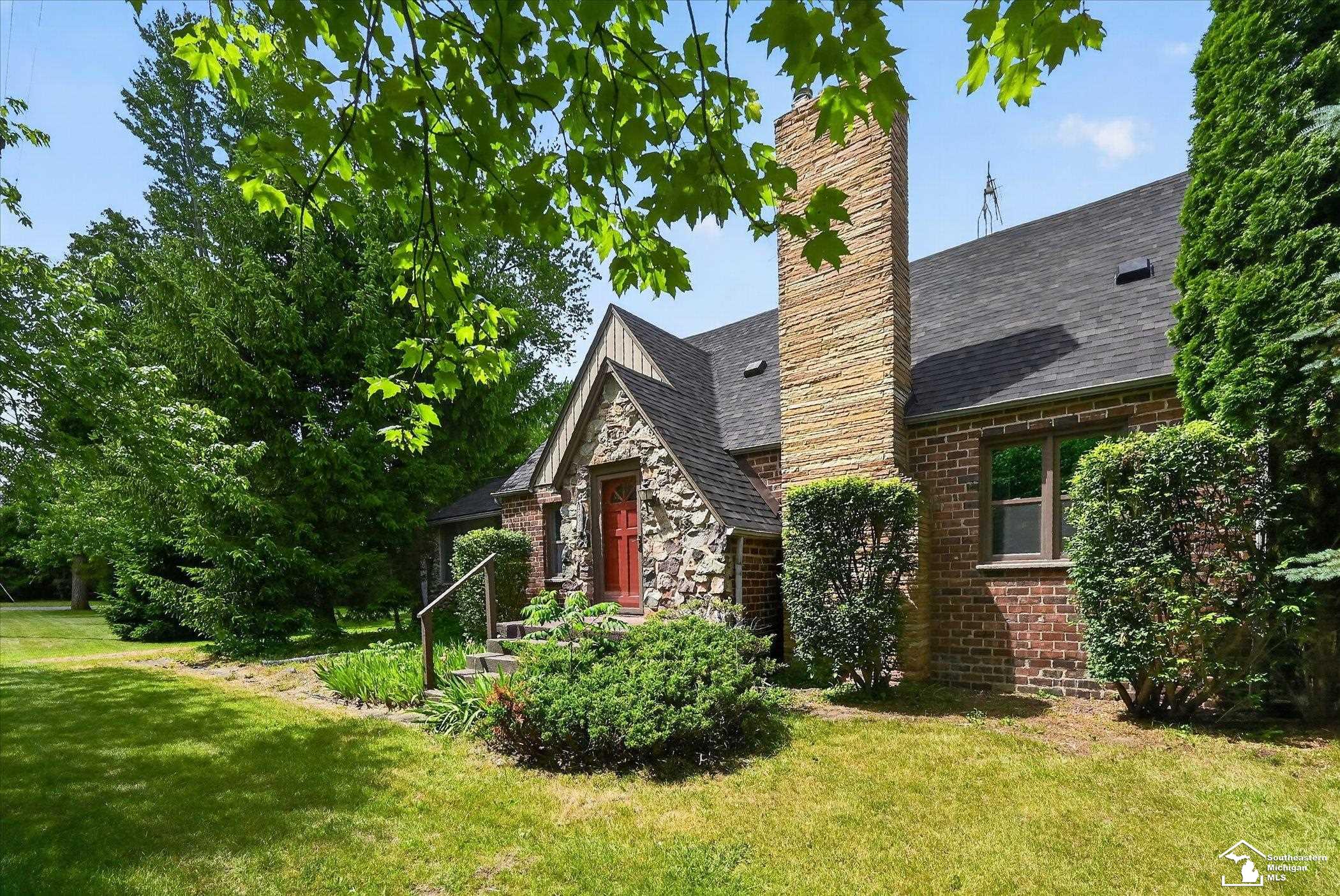 12472 South Custer Road Dundee, MI 48131 - Photo 4 of 46