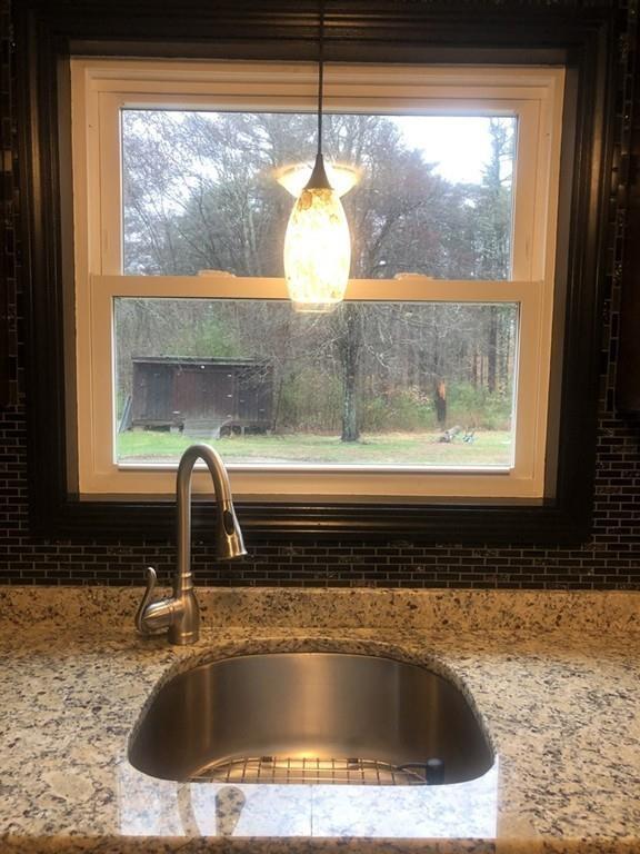 83 Slab Bridge Road Freetown, MA 02702 - Photo 7 of 34 Gallery Image 7