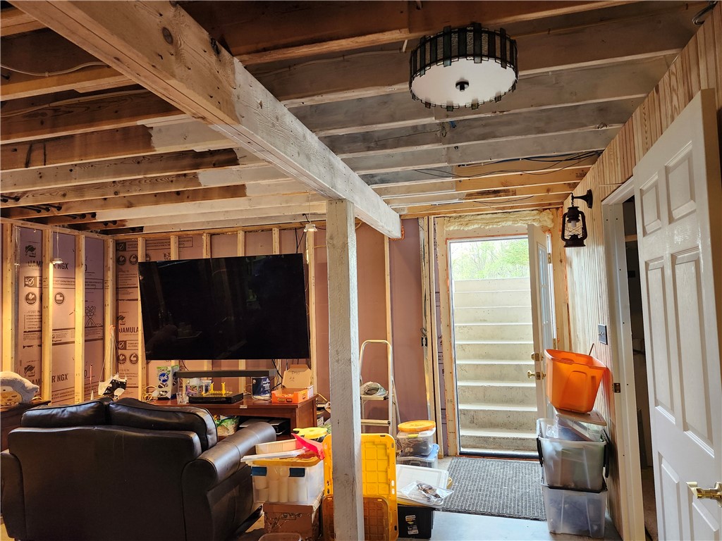 1129 Vandervort Hill Road Sidney, NY 13849 - Photo 37 of 46 Entertainment Area, Custom Walk Out Design