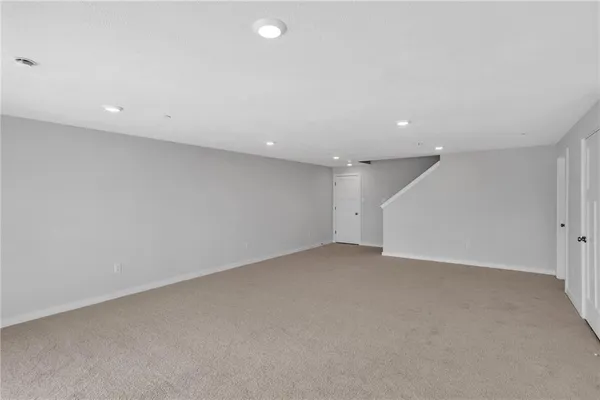 $2,800 | 126 Scotland Lane, Harmony, PA 16037