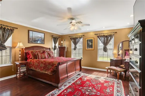 $489,000 | 421 Oaklawn Drive, Metairie, LA 70005