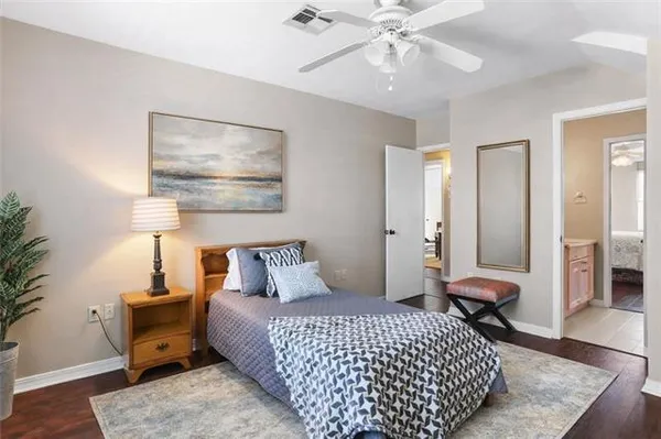 $489,000 | 421 Oaklawn Drive, Metairie, LA 70005