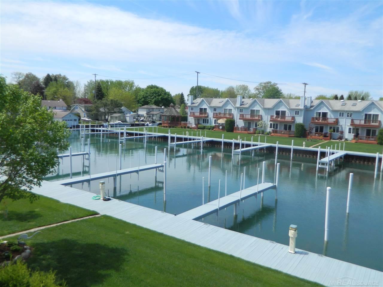 131 Milton Road Algonac, MI 48001 - Photo 7 of 28 31244952-6.JPG