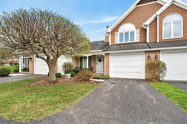 $327,500 | 67 Eaglesfield Way, Perinton, NY 14450