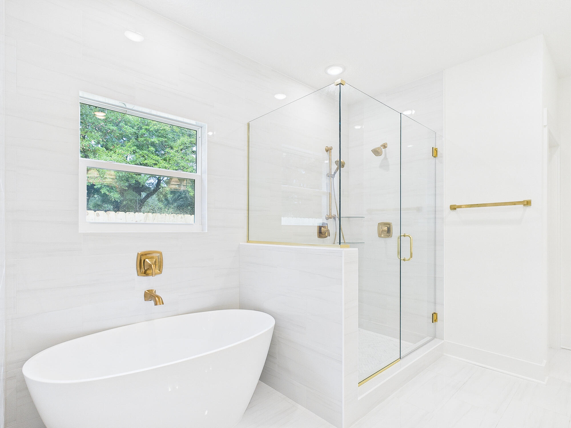 1619 Moore Street Niceville, FL 32578 - Photo 23 of 45 Bathroom