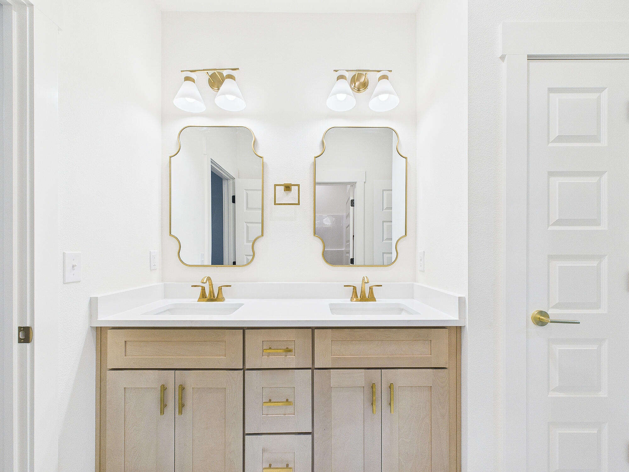 1619 Moore Street Niceville, FL 32578 - Photo 36 of 45 Bathroom