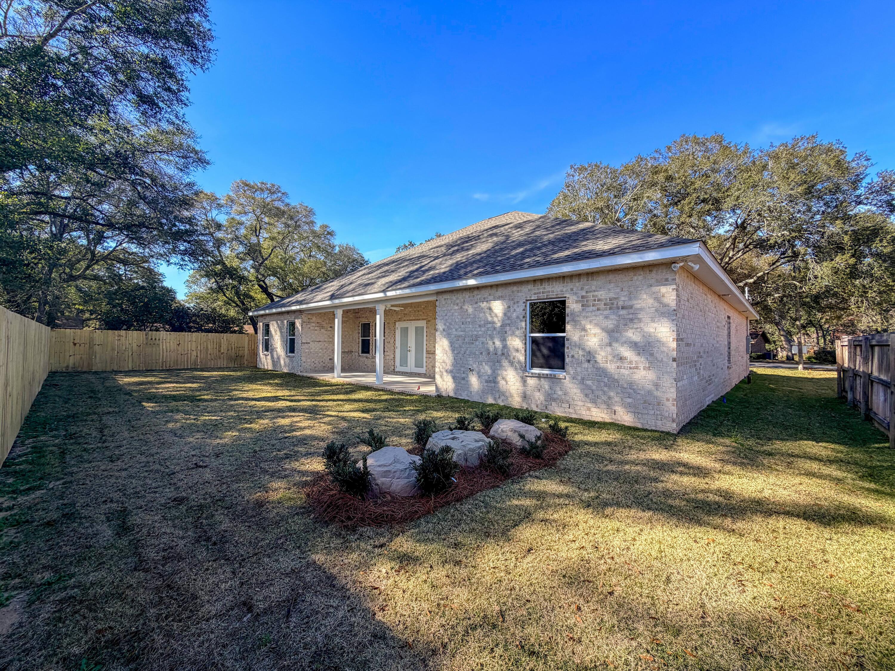 1619 Moore Street Niceville, FL 32578 - Photo 43 of 45 Back