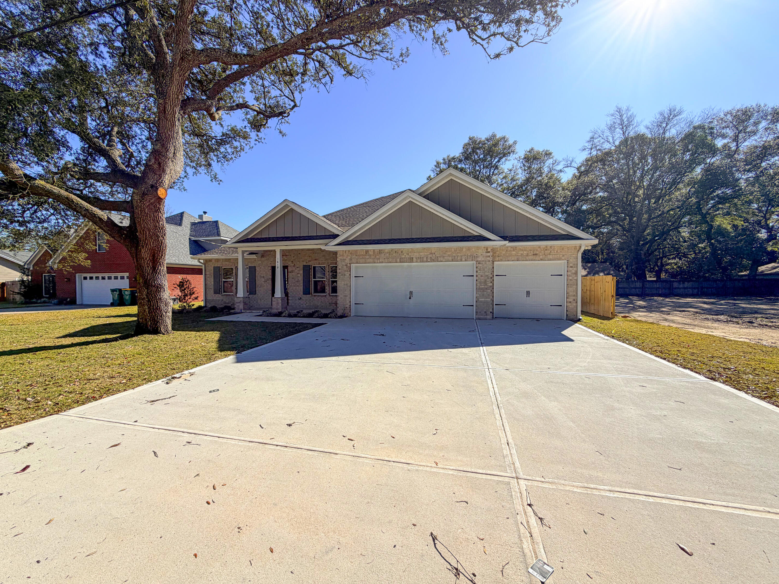 1619 Moore Street Niceville, FL 32578 - Photo 44 of 45 Front