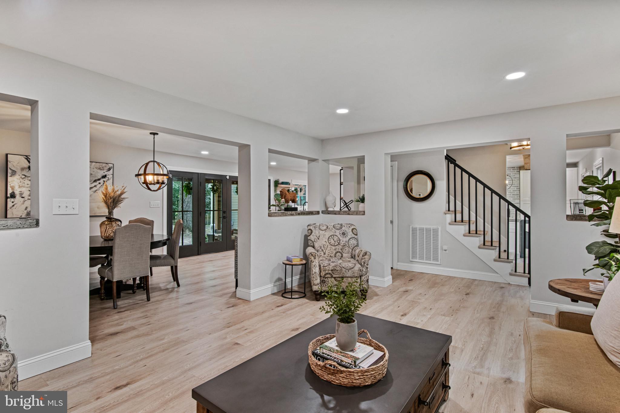 3965 Featherstone Drive Salisbury, MD 21804 - Photo 9 of 43 Living Room