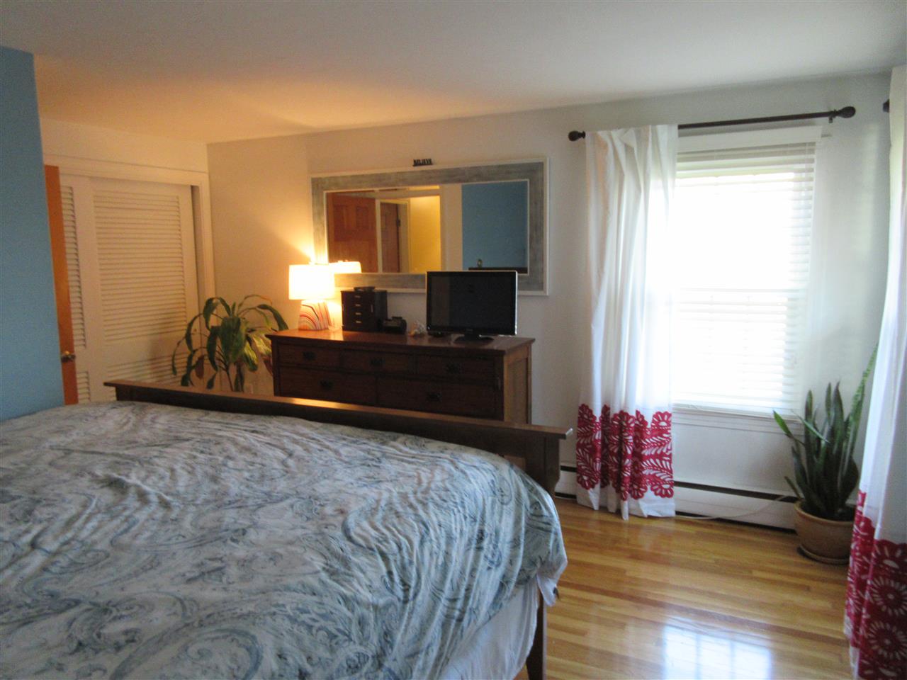 43 Post Road North Hampton, NH 03862 - Photo 12 of 30