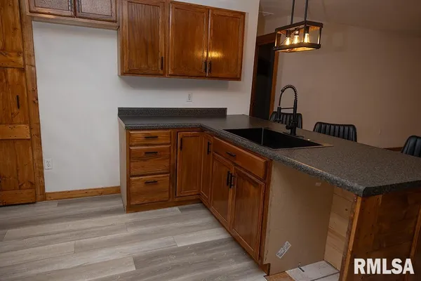 $245,000 | 326 Main Street, Xenia, IL 62899