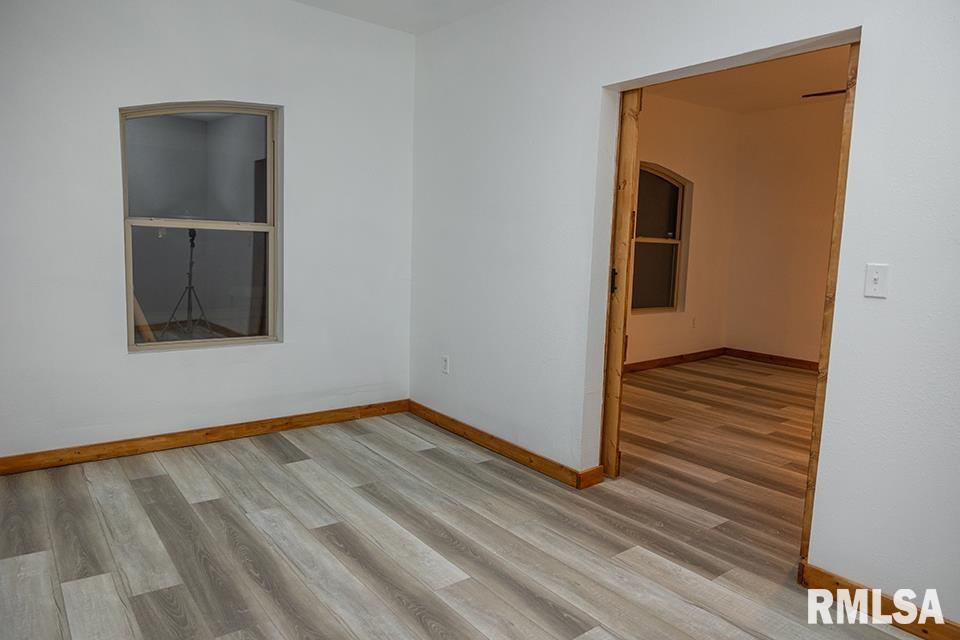 326 Main Street Xenia, IL 62899 - Photo 20 of 45